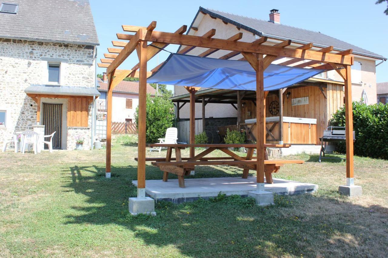 Maison Le Barrage Saint-Gervais-d'Auvergne Экстерьер фото